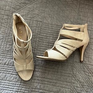 NWOT Unisa Gold Shimmer Heels, Size 9.5